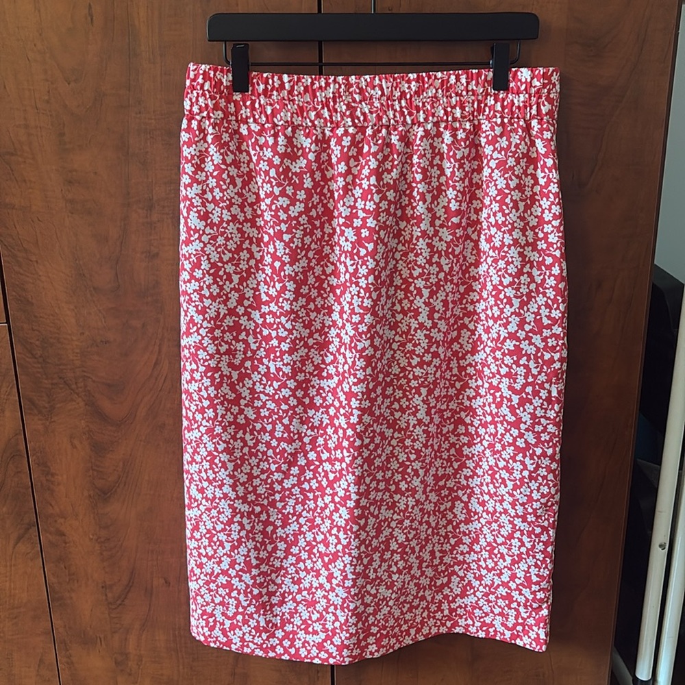 4/$20 ☀️ NWT J. Crew Floral Skirt